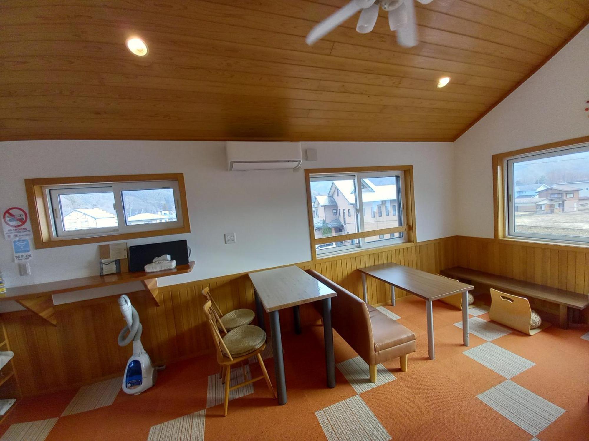 Orange Cabin Inn Far From Station Фудзикавагутико Экстерьер фото